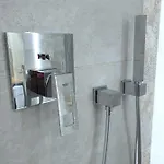 דירה ,private Apartment, Aircondition, Garage, Hd Tv Pl & De, Wifi, Fully Equipped, Near *