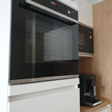 ,private Apartment, Aircondition, Garage, Hd Tv Pl & De, Wifi, Fully Equipped, Near Apartman *