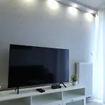 アパート ,private Apartment, Aircondition, Garage, Hd Tv Pl & De, Wifi, Fully Equipped, Near *