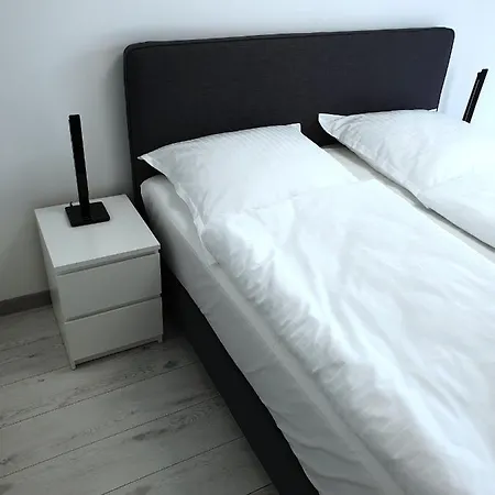 ,private Apartment, Aircondition, Garage, Hd Tv Pl & De, Wifi, Fully Equipped, Near Lejlighed Kołobrzeg