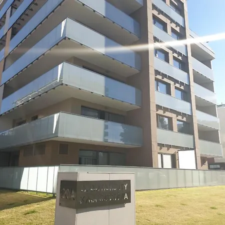 ,private Apartment, Aircondition, Garage, Hd Tv Pl & De, Wifi, Fully Equipped, Near *