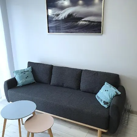 ,private Apartment, Aircondition, Garage, Hd Tv Pl & De, Wifi, Fully Equipped, Near * Kolobřeh