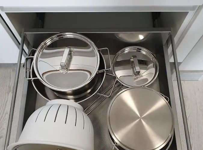 Апартаменты ,private Apartment, Aircondition, Garage, Hd Tv Pl & De, Wifi, Fully Equipped, Near Колобжег