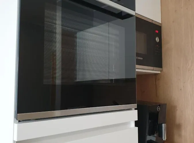 ,private Apartment, Aircondition, Garage, Hd Tv Pl & De, Wifi, Fully Equipped, Near Апартаменты *